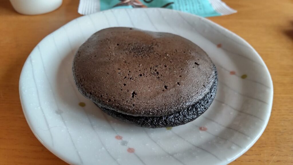 開けてみたチョコミントどら焼き